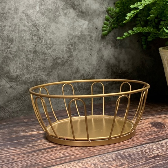 Hobby Lobby Gold Metal Wire Basket - Picture 1 of 5